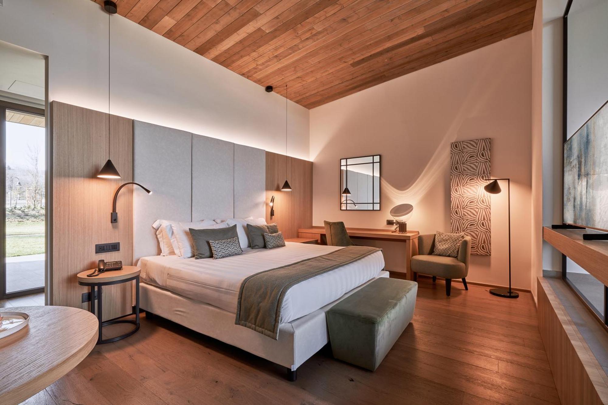 Borgo Lanciano Otel Castelraimondo Dış mekan fotoğraf