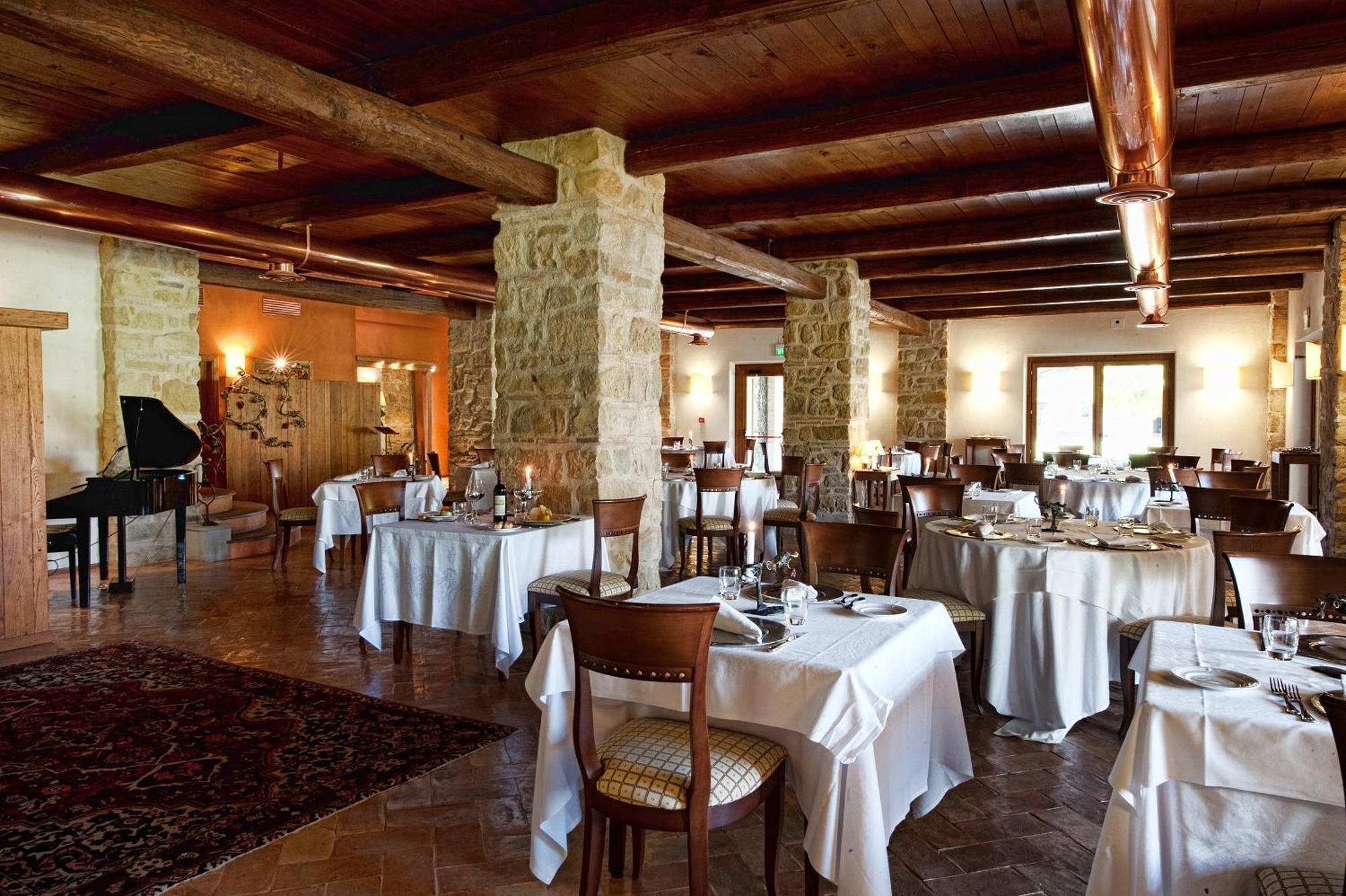 Borgo Lanciano Otel Castelraimondo Dış mekan fotoğraf
