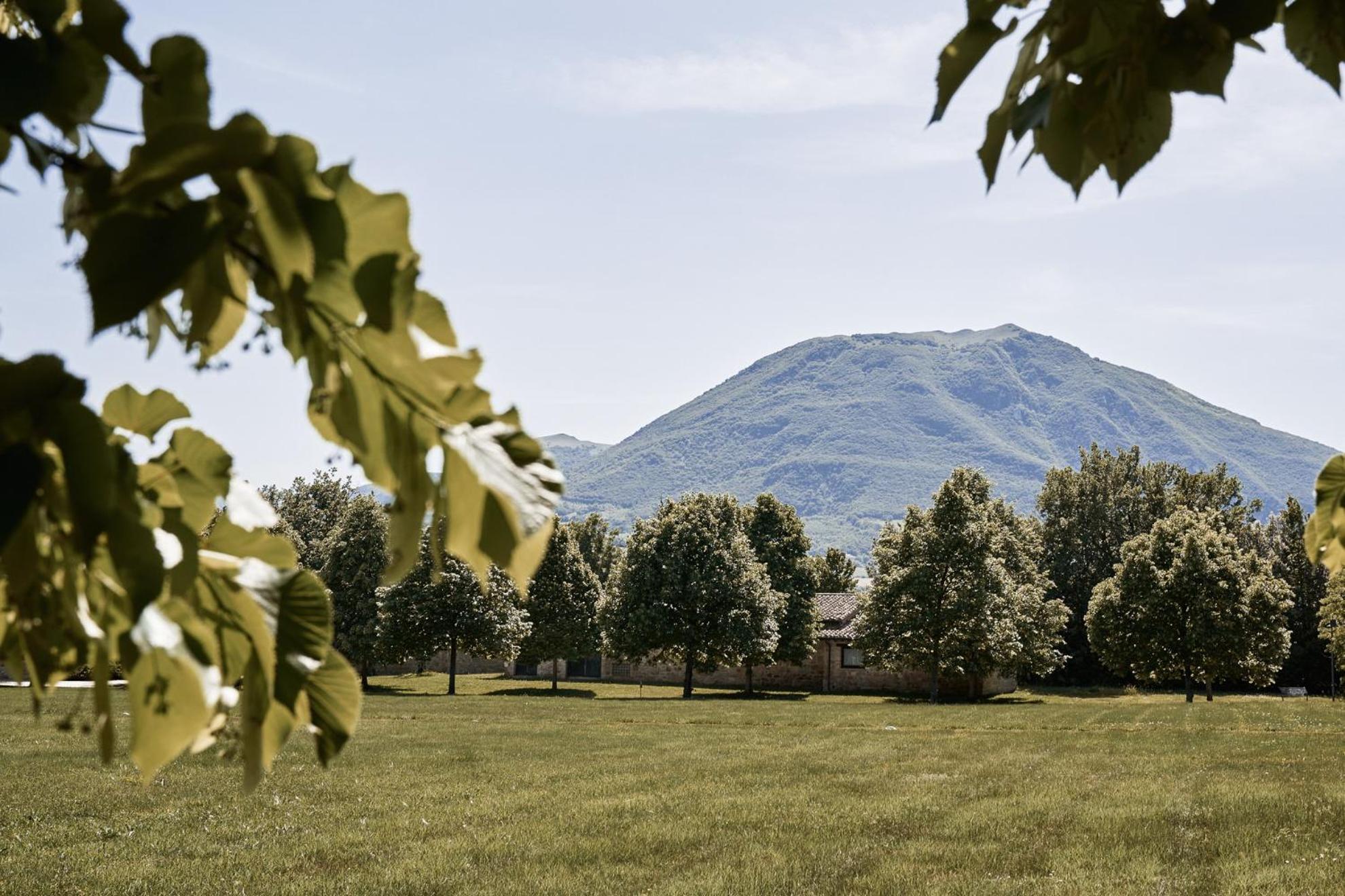 Borgo Lanciano Otel Castelraimondo Dış mekan fotoğraf