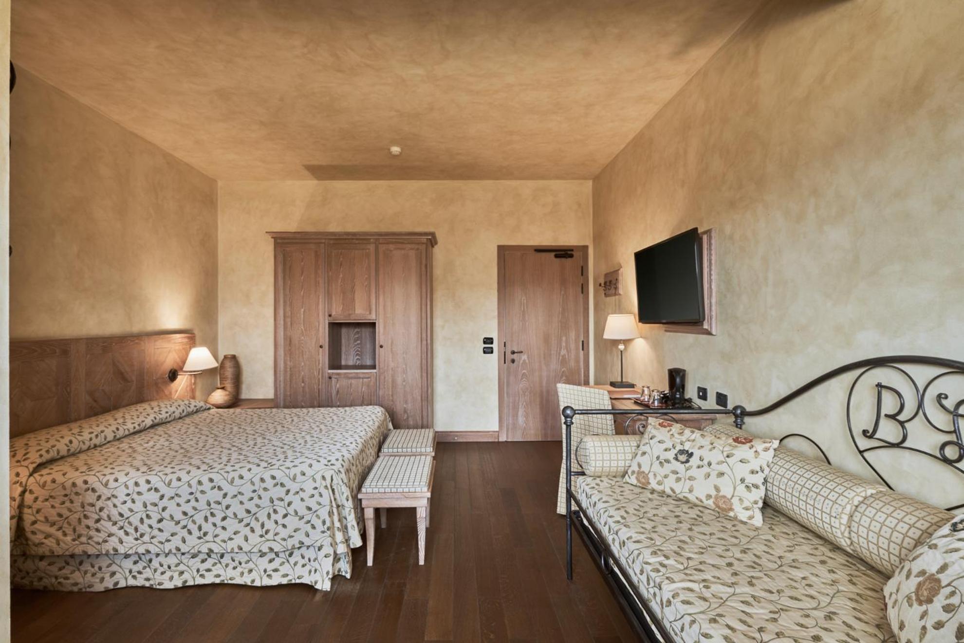 Borgo Lanciano Otel Castelraimondo Dış mekan fotoğraf
